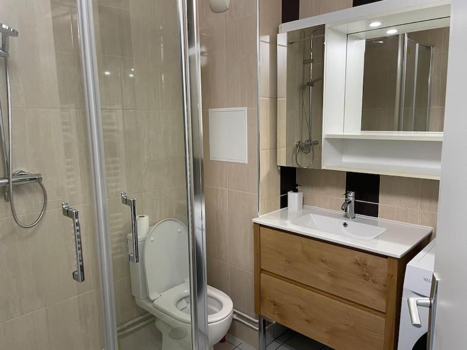 Appartement Cosy Proche Paris Le Bourget Luaran gambar