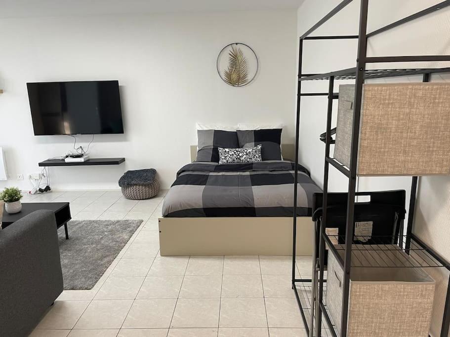 Appartement Cosy Proche Paris Le Bourget Luaran gambar